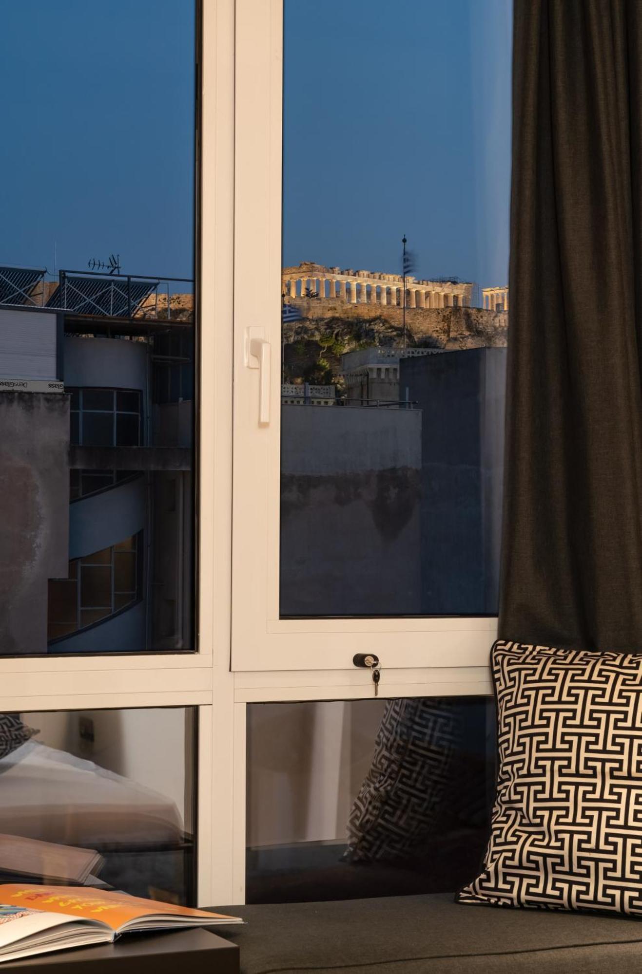 Dion Luxury Suites Athens Ngoại thất bức ảnh